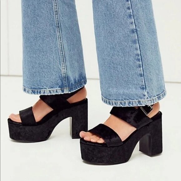 Jeffrey Campbell Women's Moody Satin Platform Sandals in Black - US 7 - Picture 1 of 11